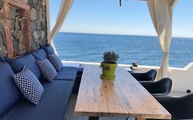 Abelomilos Exclusive Villa